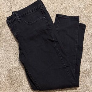 Classic Black Women's Levi Jeans